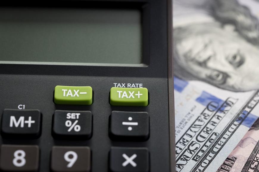 tax buttons on calculator