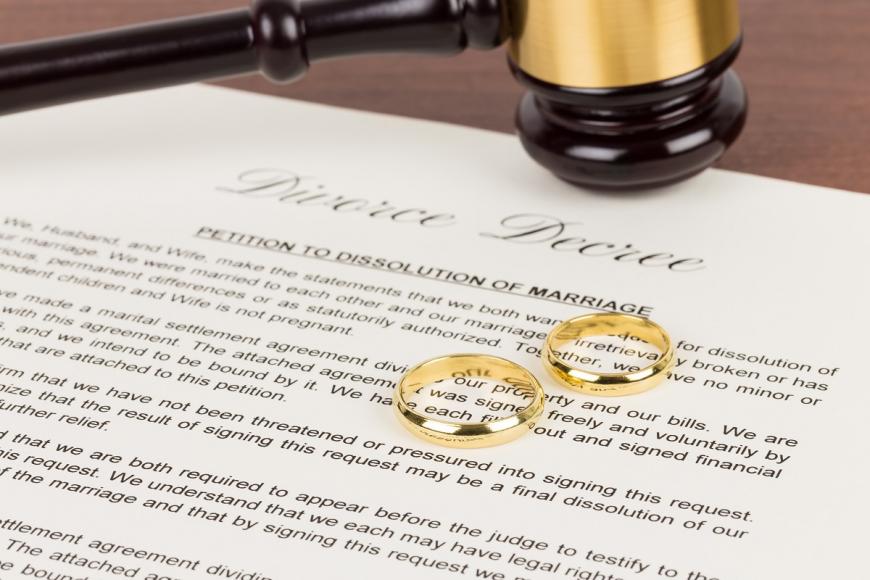 Divorce decree paper